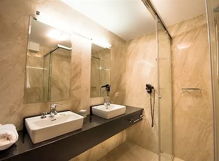 Hotell Zur Burg Kaprun